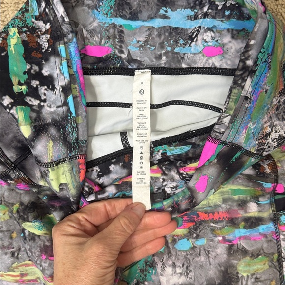 Lululemon Lot of Size 8 Leggings Fast and Free Base Pace 3 pairs!!! - Picture 3 of 12